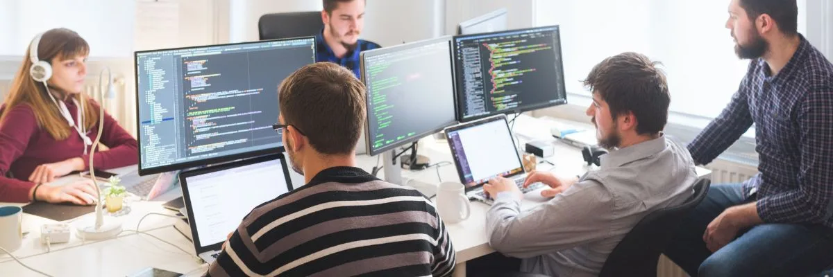 Desafios Tecnológicos Enfrentados por Fabricantes de Máquinas em Monitoramento e Análise Preditiva
